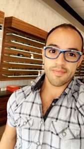 Eye Elegance Optician Hugo Peralta